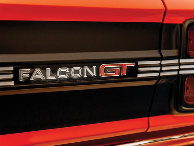 ford-falcon-xy-gtho-replica-gt-badge.jpg