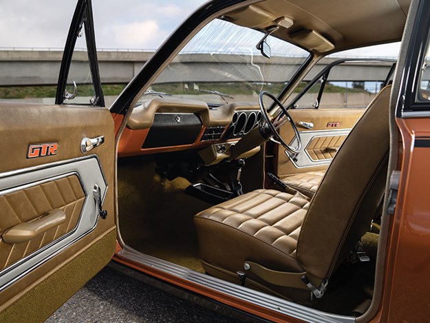 holden-torana-interior.jpg