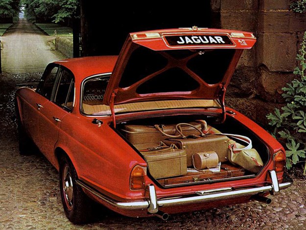 jaguar-xj6-boot.jpg