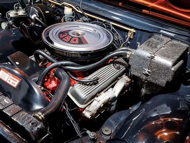 holden-350-engine-bay.jpg