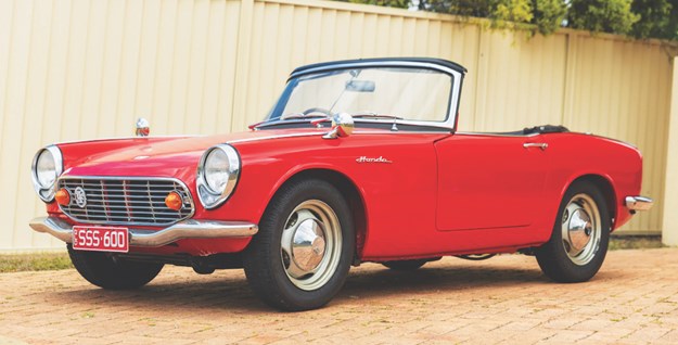 Honda S600 copy.jpg
