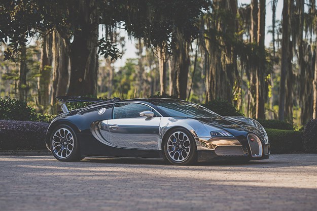 2010-Bugatti-Veyron_.jpg