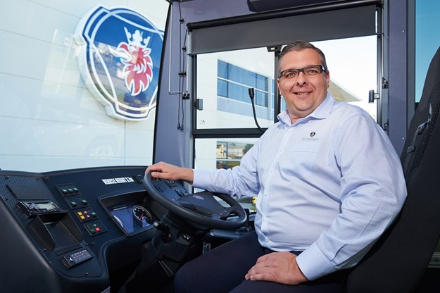 USE MAYBE Scania Bus Driver Trainer Peter Verbrugge.jpg