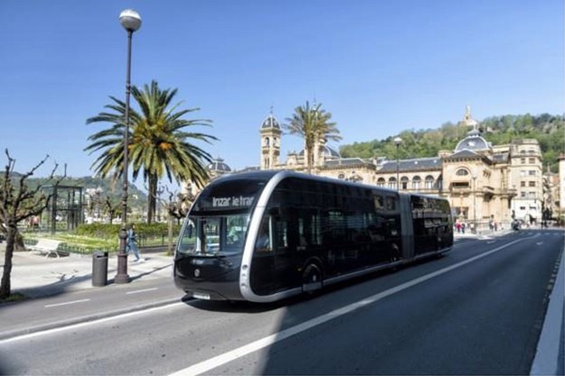 Irizar ie tram bus.jpg