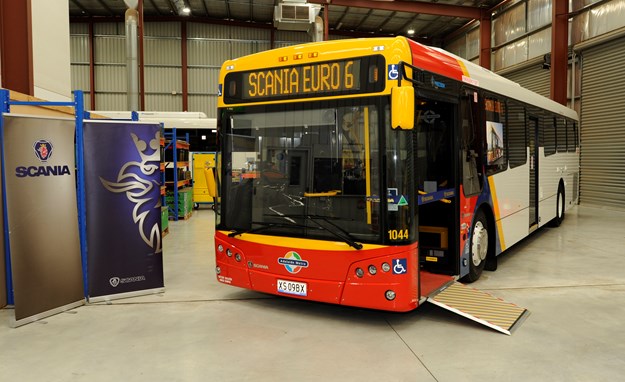 Scania DPTI 340 bus sign 35.jpg