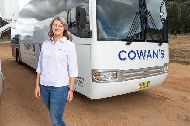 2019_CowansBUS-10.jpg