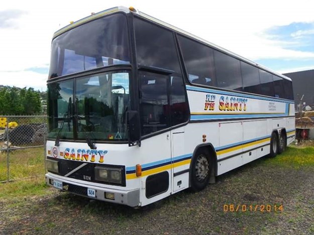 1988 B10M-Hyliner.jpg