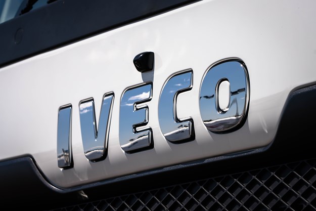 IVECO badge and grille.jpg