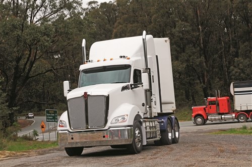 Battle of the Big Boys - Lead Pic 2.jpg