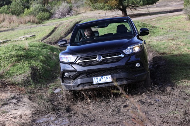 SsangYong_Musso_Unlimited_XLV_off_road_test.jpg