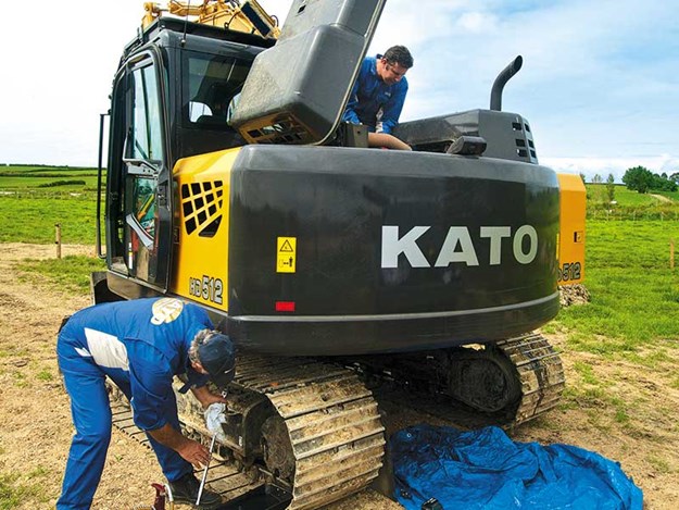 KaTO-HD512-7-excavator-5.jpg