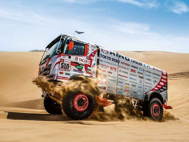 Hino_Dakar_#1.jpg