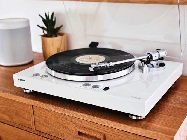 Yamaha_MusicCast_Vinyl_500_Streaming_Turntable.jpg