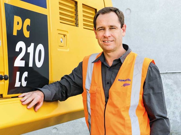 Komatsu-New-Zealand-Phil-Morrell-national-service-manager.jpg