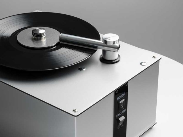Pro-Ject-VCE-&-VCS2-Record-Cleaning-Machines-2.jpg