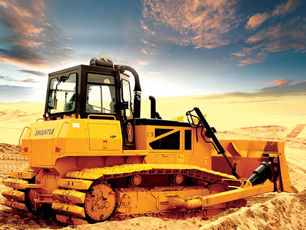Shantui dozers full-hydraulic range currently cover the 80 to 900hp segment