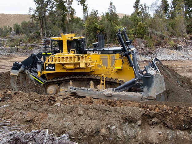 Whyte Gold will use its new Komatsu to open-cut between 25 and 35m into the site to reach the new level