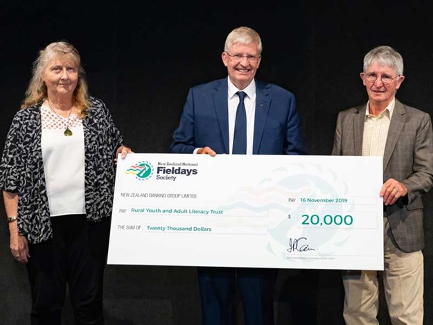 The-New-Zealand-National-Fieldays-Society-makes-donation-to-Rural-Youth-and-Adult-Literacy-Trust.jpg