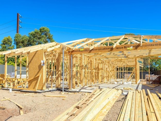 The Government's new HomeBuilder scheme has been backed by Master Builders Australia 