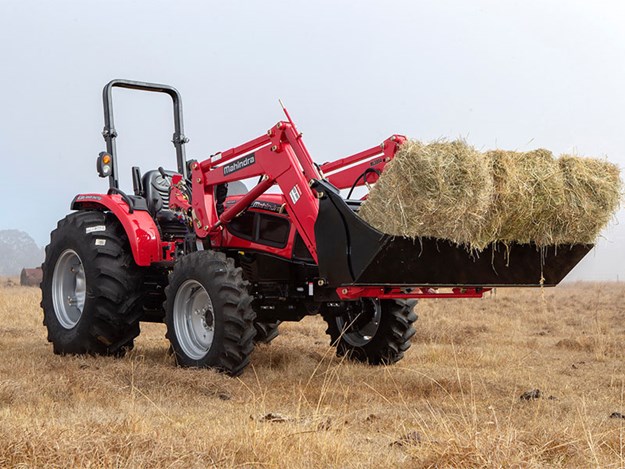 The Mahindra 3560 PST tractor working