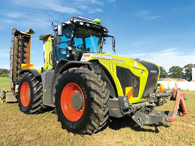 Like most 490hp tractors, the Claas Xerion is an imposing beast
