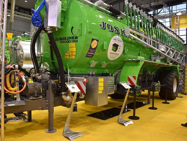 Joskin and John Deere were recognised for their work on the electric drives on this manure spreader