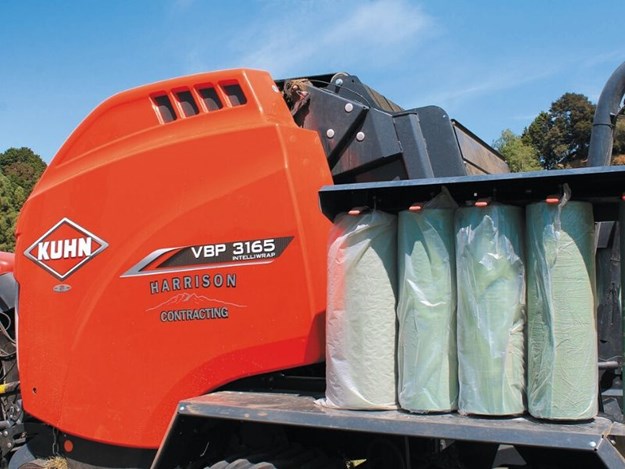 New Kuhn VBP3165, Wrap carrying capacity is five on each side and an additional two on the wrapper (12 total)