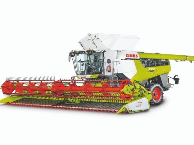 The Claas Lexion 8900 combine harvester