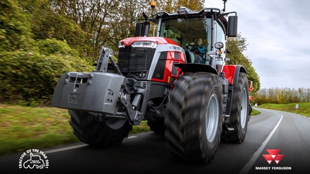 Massey Ferguson 8s win tractor of the year for 2021