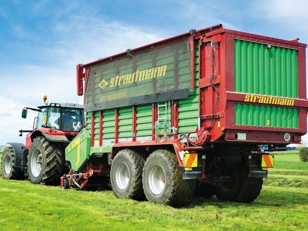 The Strautmann brand was originally bought to New Zealand by the Hopkins family in the Manawatu, 