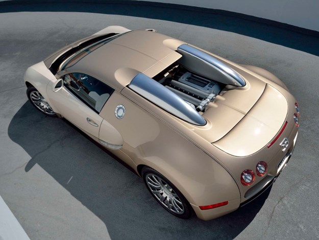 Bugatti-Veyron-gold.jpg