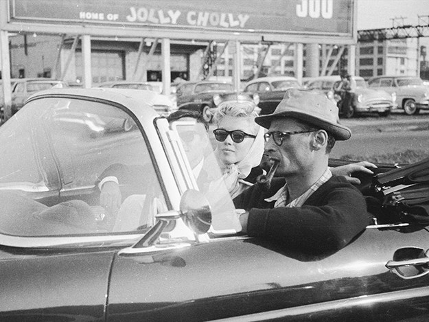 Ford Thunderbird e Marilyn Monroe, ícones sexy dos anos 50