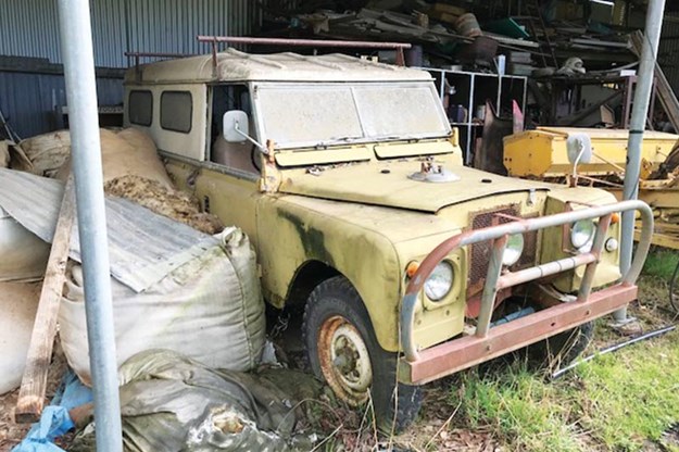 land-rover.jpg