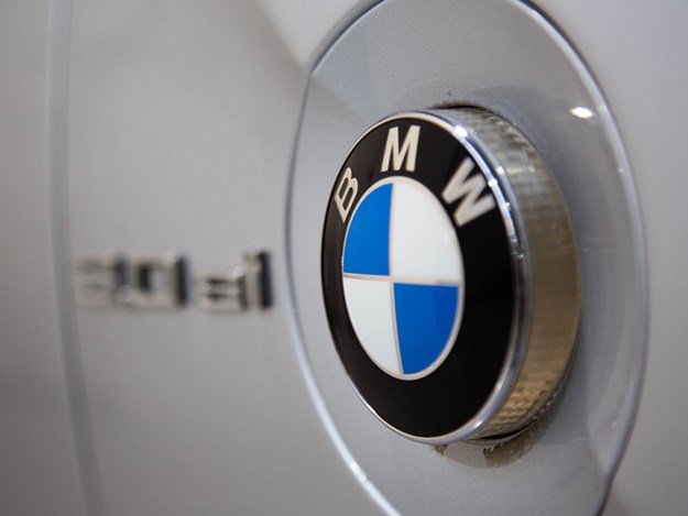 BMW-Z4-side-badge.jpg