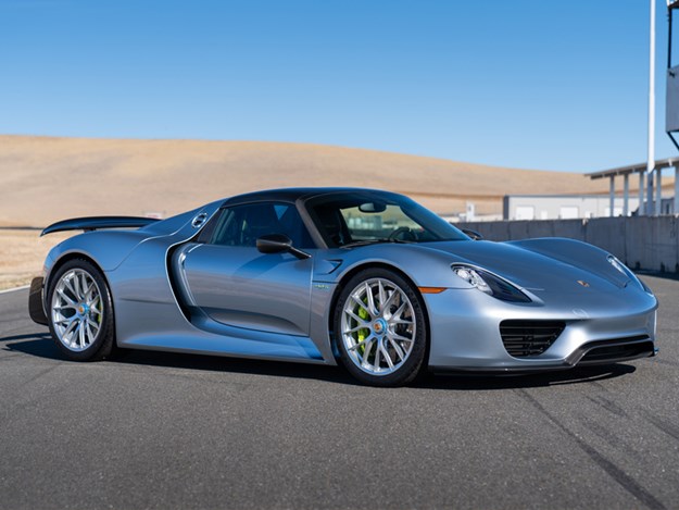 WhatsApp-Porsche-918.jpg