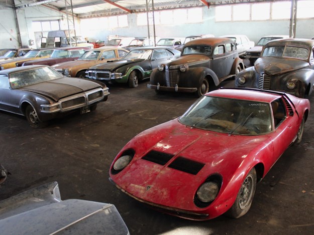 81-car-barn-find-Miura.jpg