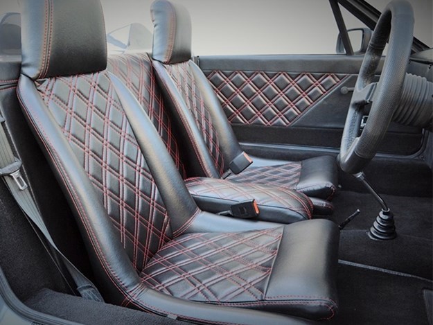 Grays---Porsche-Monterey-interior.jpg