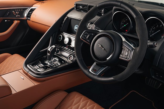 jaguar-f-type-svr-interior.jpg