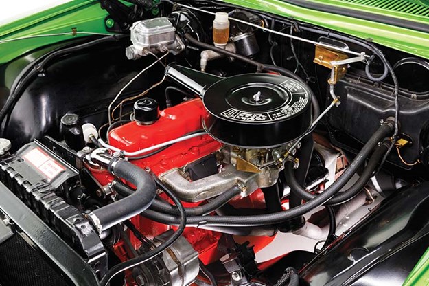 holden-hq-engine-bay.jpg