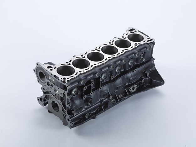 Nismo-heritage-parts-expansion-RB26-short-block.jpg