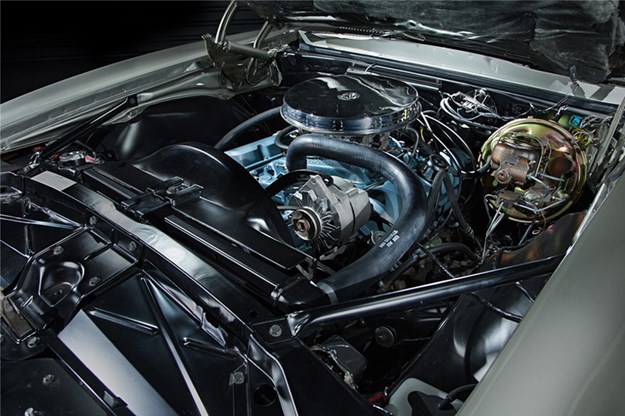1st-two-firebirds-coupe-engine.jpg