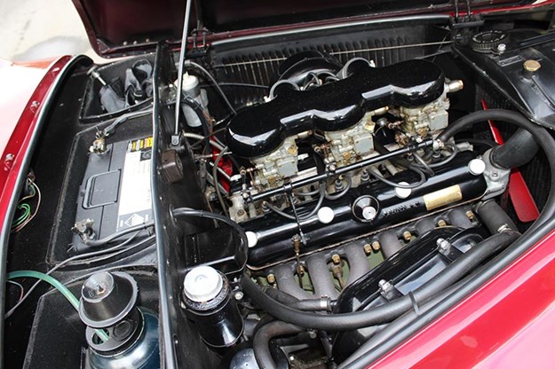 bristol-403-engine-bay.jpg