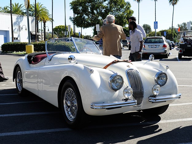 World's-cheapest-Jaguar-XK120-complete.jpg