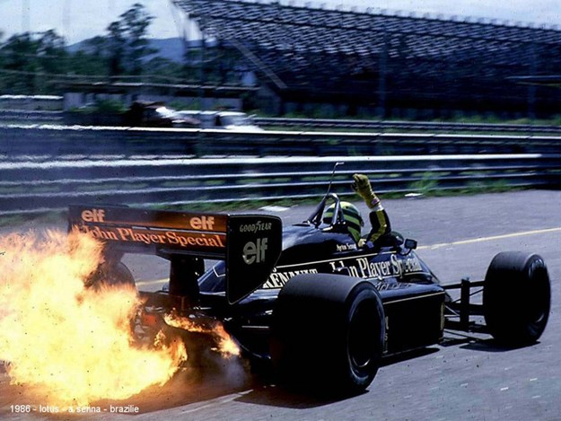 Senna-Steering-Wheel-for-Auction-1986-brazil.jpg