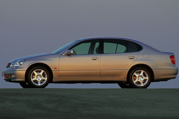 lexus-gs300-side.jpg