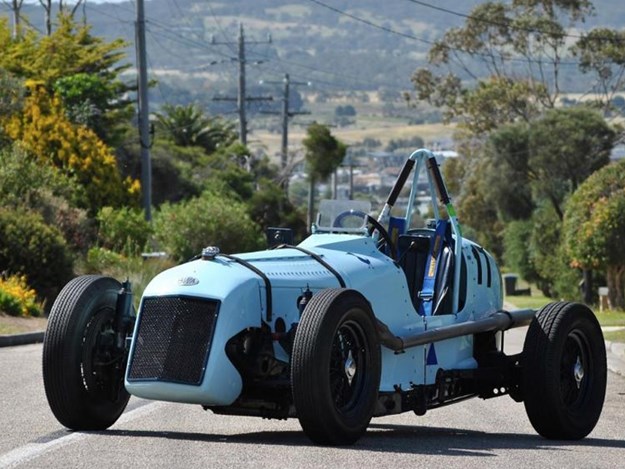 Donington-Historic-Race-cars-BWA.jpg