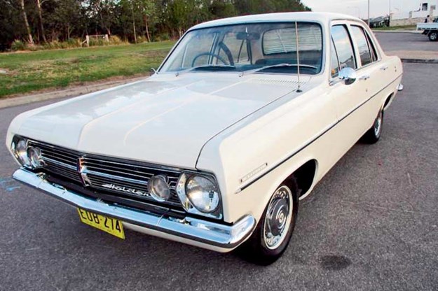 holden-hr-special.jpg