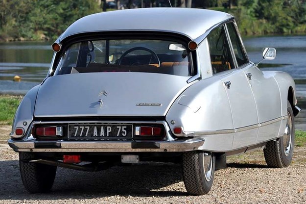 citroen-ds.jpg