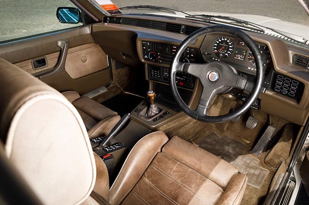 bmw-alpina-interior.jpg