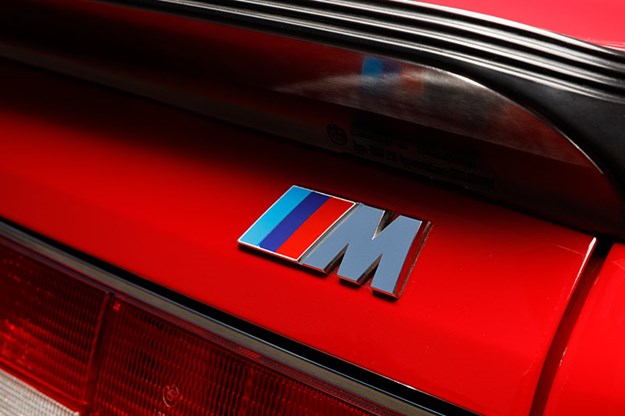 bmw-m6-badge.jpg